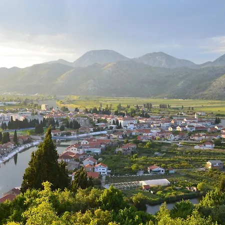 Ema Opuzen (Dubrovnik-Neretva)